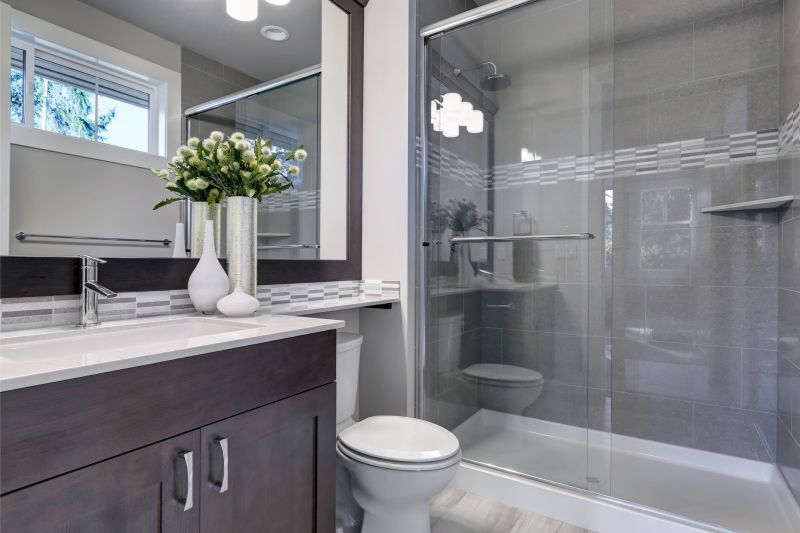 Modern Master Bathrooms